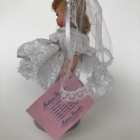 Madame Alexander First Holy Communion Little Girl Doll Blonde - Picture 4 of 4